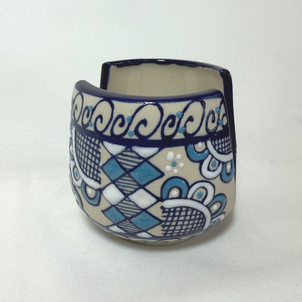 Ceramic Sponge Holder Hand Painted Blue White Milys Huatulco Oaxaca Mexico